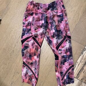 Lululemon Athletica Pink Abstract Capris